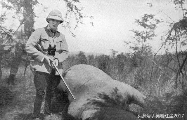 年轻的丘吉尔（只给看“百度”不到的），那小子还真帅