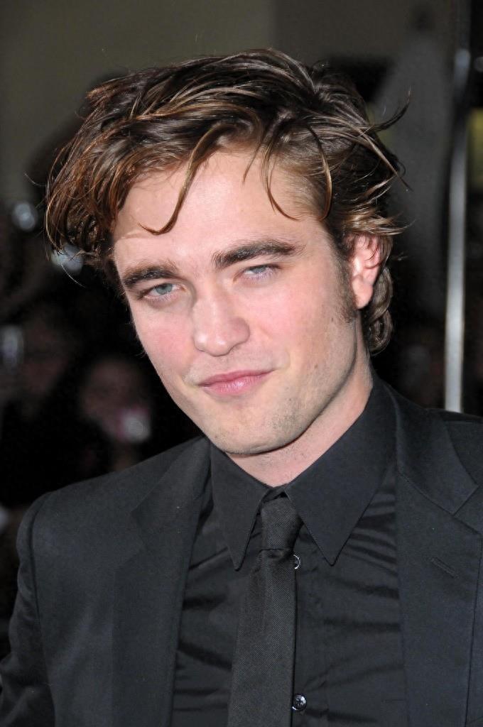 罗伯特·帕丁森（Robert Pattinson）