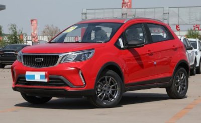 ​吉利远景X3的真实油耗，车主坦言：家用车的代表