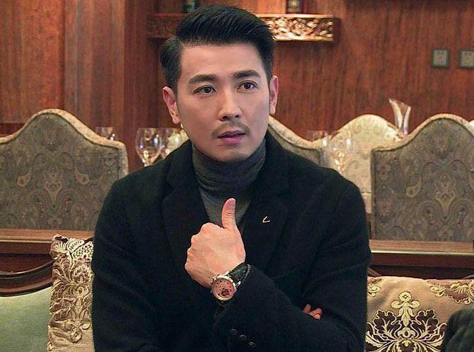 昔日男神保剑锋首曝老婆近照，曾经不被看好的姐弟恋现在很幸福