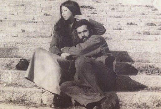 三毛的爱情是假的？邻居称三毛只是一厢情愿，荷西没有那么爱她