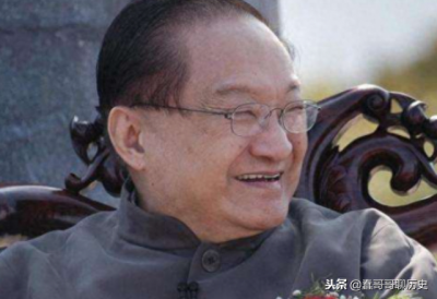 ​杨过与张无忌谁更强？17年前，金庸用15个字给出了答案