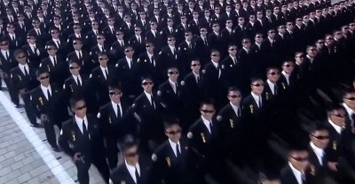 ​小平头黑墨镜！“黑衣人”部队亮相朝鲜阅兵，这支部队什么来头？