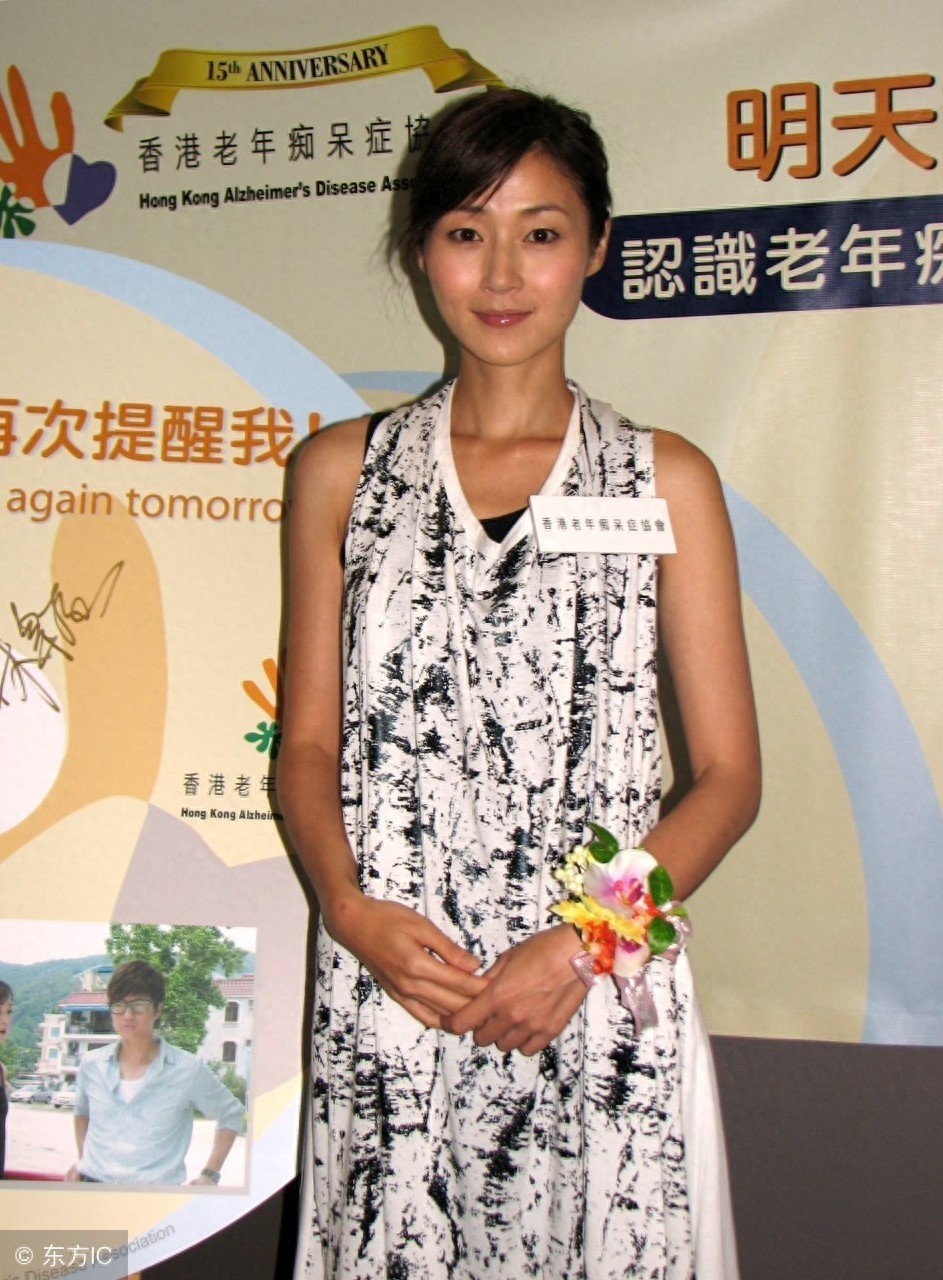 万绮雯：《我和僵尸有个约会》的“马小玲”，48岁依然很有女神范