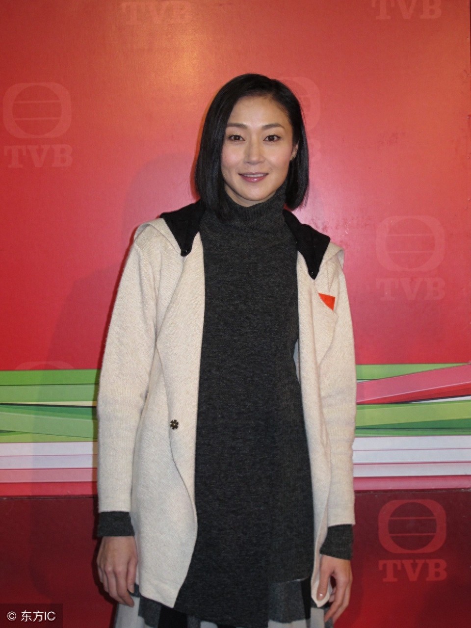 万绮雯：《我和僵尸有个约会》的“马小玲”，48岁依然很有女神范