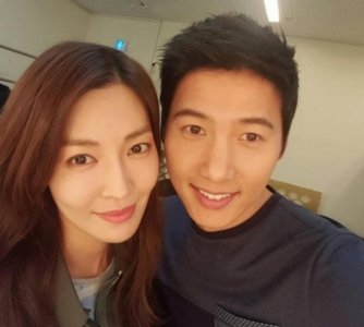 ​李尚禹金素妍宣布6月结婚