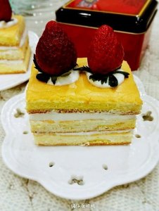 ​草莓蛋糕的做法