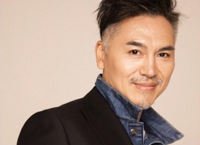 ​“百变演员”淳于珊珊，现在仍坚持拍戏，娶富家女，婚后生四子