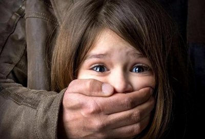 ​河南一老师性侵16名小学女生，谁成绩好就性侵谁，谎称这是自然课