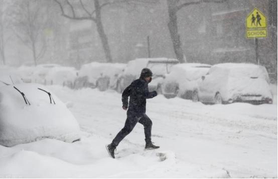 每年地球死亡多少人（极端天气每年致死500万人）