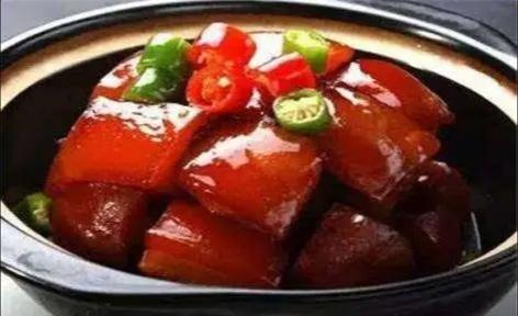 鹰手营子矿区属于哪个县(为什么叫鹰手营子矿区)