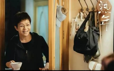 ​《熟年》央视热播，宋丹丹、郝蕾、王鸥、唐艺昕主演，值得观看