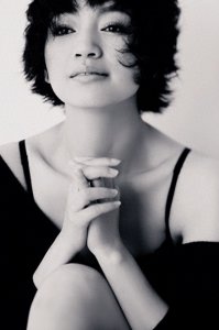 ​罗海琼：从灰姑娘到豪门贵妇，低调、自律、零绯闻才是她的标签