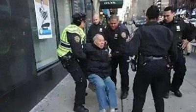 ​退出美国、加拿大国籍，富豪带着百亿身家，转身加入了中国国籍！