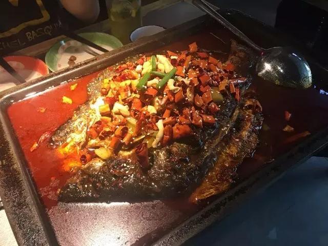 西安烤鱼正宗做法（西安超人气招牌烤鱼地图）(6)