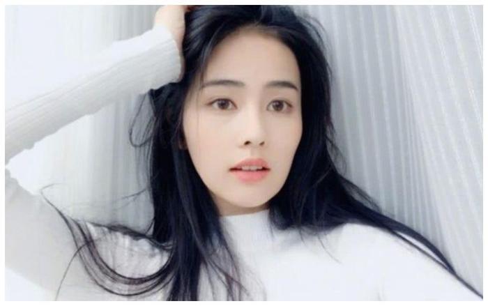 于正的CP又塌了！力捧的金童玉女公开撕破脸彻底分手