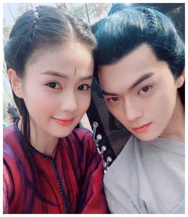 于正的CP又塌了！力捧的金童玉女公开撕破脸彻底分手