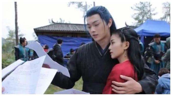 于正的CP又塌了！力捧的金童玉女公开撕破脸彻底分手