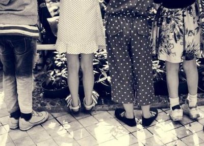 ​奇葩说谎言(奇葩说关于谎言的辩题)