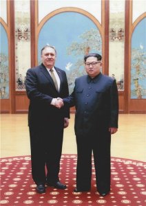 ​蓬佩奥正式出任美国国务卿 白宫发布他与金正恩会面照片