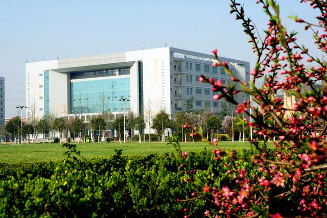 各高校图书馆你喜欢哪一个（美翻了大学之大）(41)