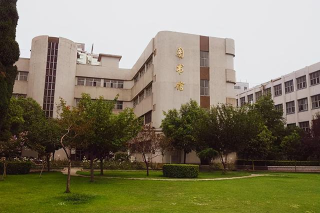 各高校图书馆你喜欢哪一个（美翻了大学之大）(21)