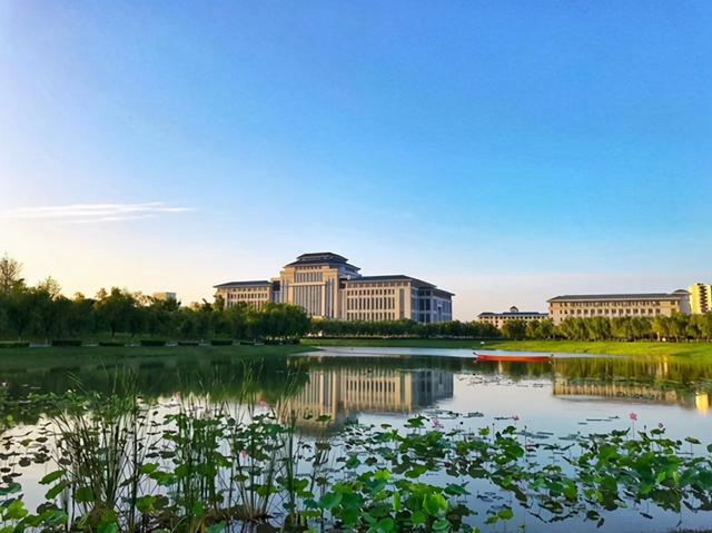 各高校图书馆你喜欢哪一个（美翻了大学之大）(26)