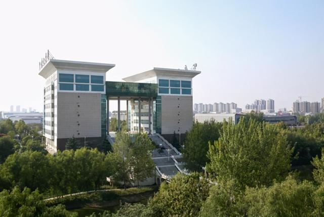 各高校图书馆你喜欢哪一个（美翻了大学之大）(40)