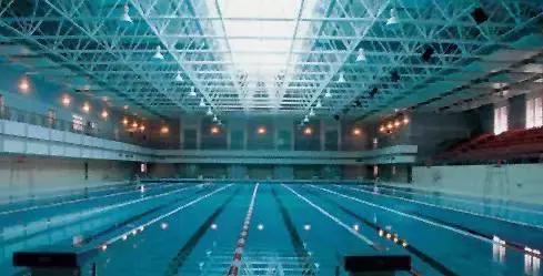 上海没有好的游泳池吗（降温都是骗人的）(27)