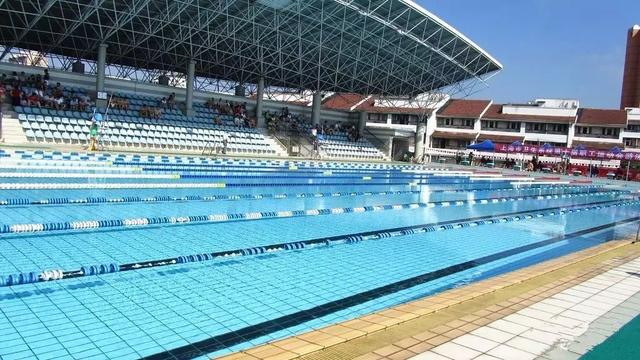 上海没有好的游泳池吗（降温都是骗人的）(3)