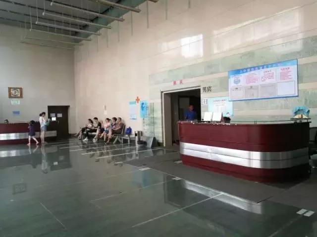 上海没有好的游泳池吗（降温都是骗人的）(19)