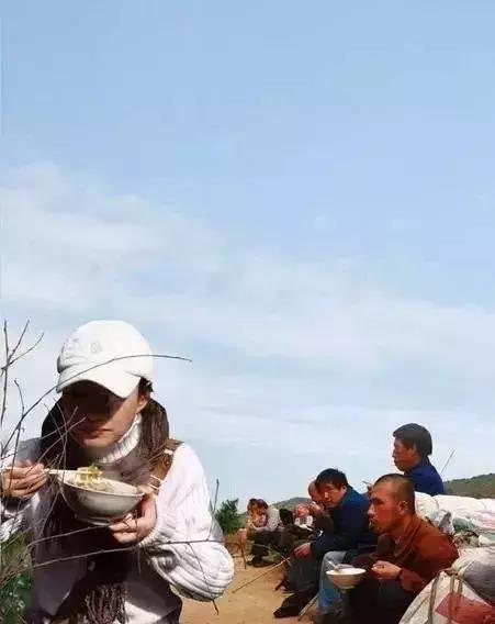 中国美女主持人一夜之间神秘失踪，11年后，真相震撼曝光…