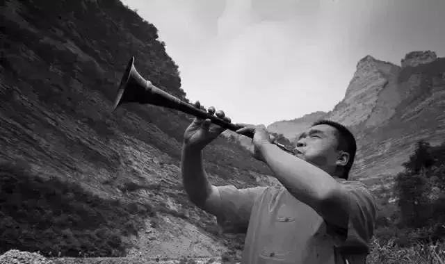 中国美女主持人一夜之间神秘失踪，11年后，真相震撼曝光…