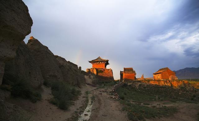 你知道吗,鬼吹灯中精绝国鬼洞族可是真实存在的哟