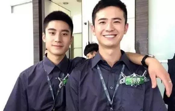 史上最帅快递小哥出道，上过《天天向上》,外卖小哥也毫不示弱！