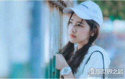 ​十二星座谁是学霸女神前五名，天蝎女排首位(看看你上榜没)