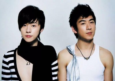 ​江奇霖：青鸟飞鱼成员，演过《太子妃》绿王，还娶了琅琊榜的宫羽