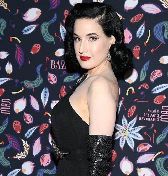 乌克兰最美舞娘（全球最贵的脱衣舞娘）(8)