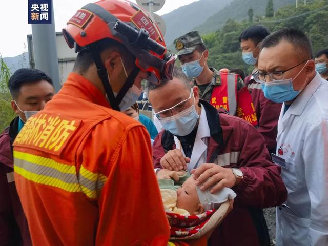 四川泸定地震已造成65人遇难（四川泸定地震已致82人遇难）(5)