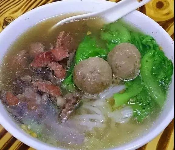 广州大学城的大学（广州6条高校堕落街）(16)