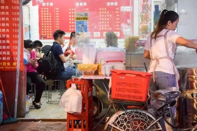 广州大学城的大学（广州6条高校堕落街）(12)