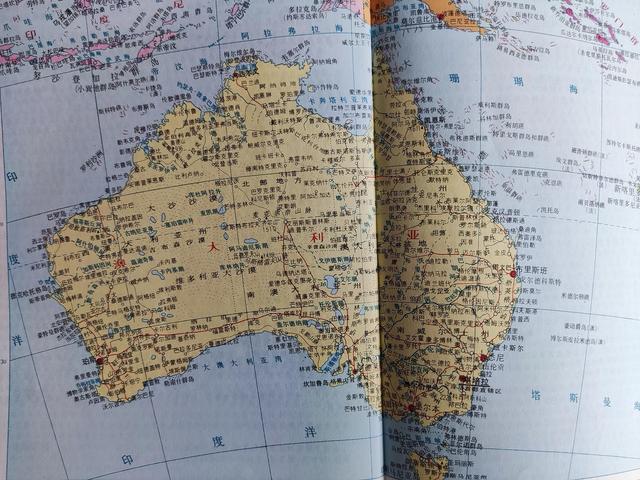 澳大利亚国家主要地图（世界地图变迁史）(2)