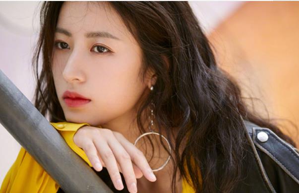 为什么叫周雨彤叫媛媛 很有御姐范儿的女人