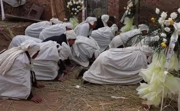 头七祭是什么意思 (祭拜头七要说什么)-图4