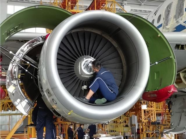 电子科技大学成都学院官网简介（电子科大成都学院）(7)