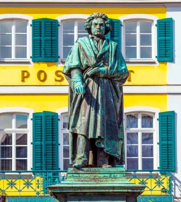 世界著名钢琴家前20位排名(世界上最顶级的钢琴家有哪些)-1