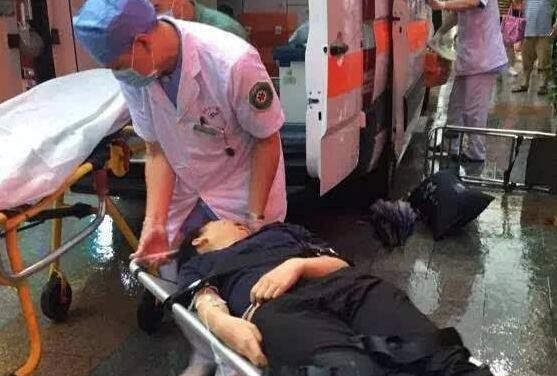 广州荔湾广场灵异事件（人们认为是不干净的东西作祟）(2)_