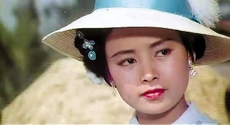 她是中国最美女神，爱情以离婚收场，如今60岁让人心疼