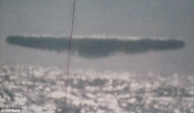 美军潜艇“海参号”（USS Trepang SSN 674）摄于1971年的UFO照片在网上惹热议