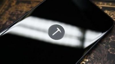 ​老罗锤子3或许要悲剧，售价太“实诚”